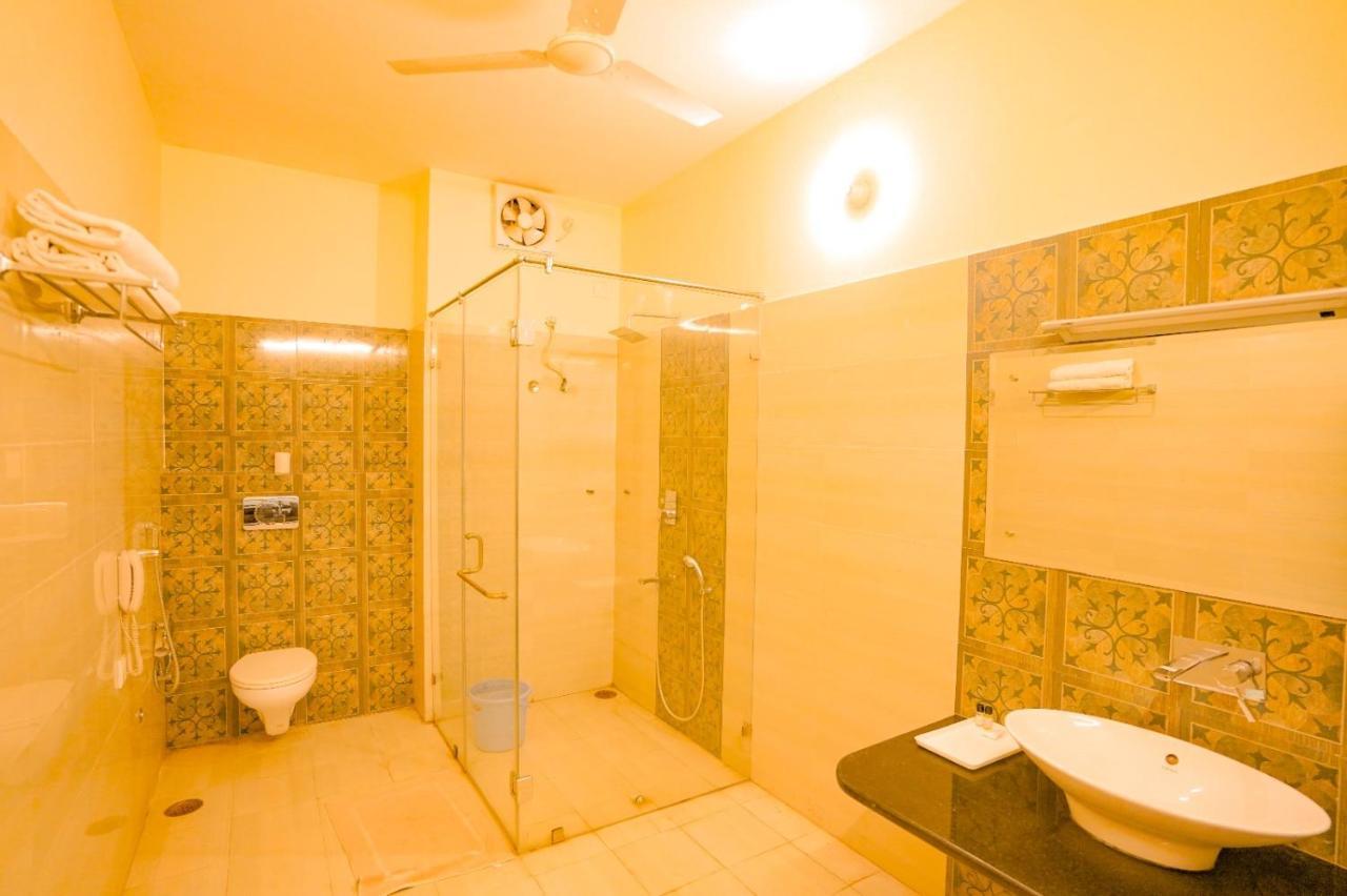 Royal Ocean Resort Джайпур Екстериор снимка