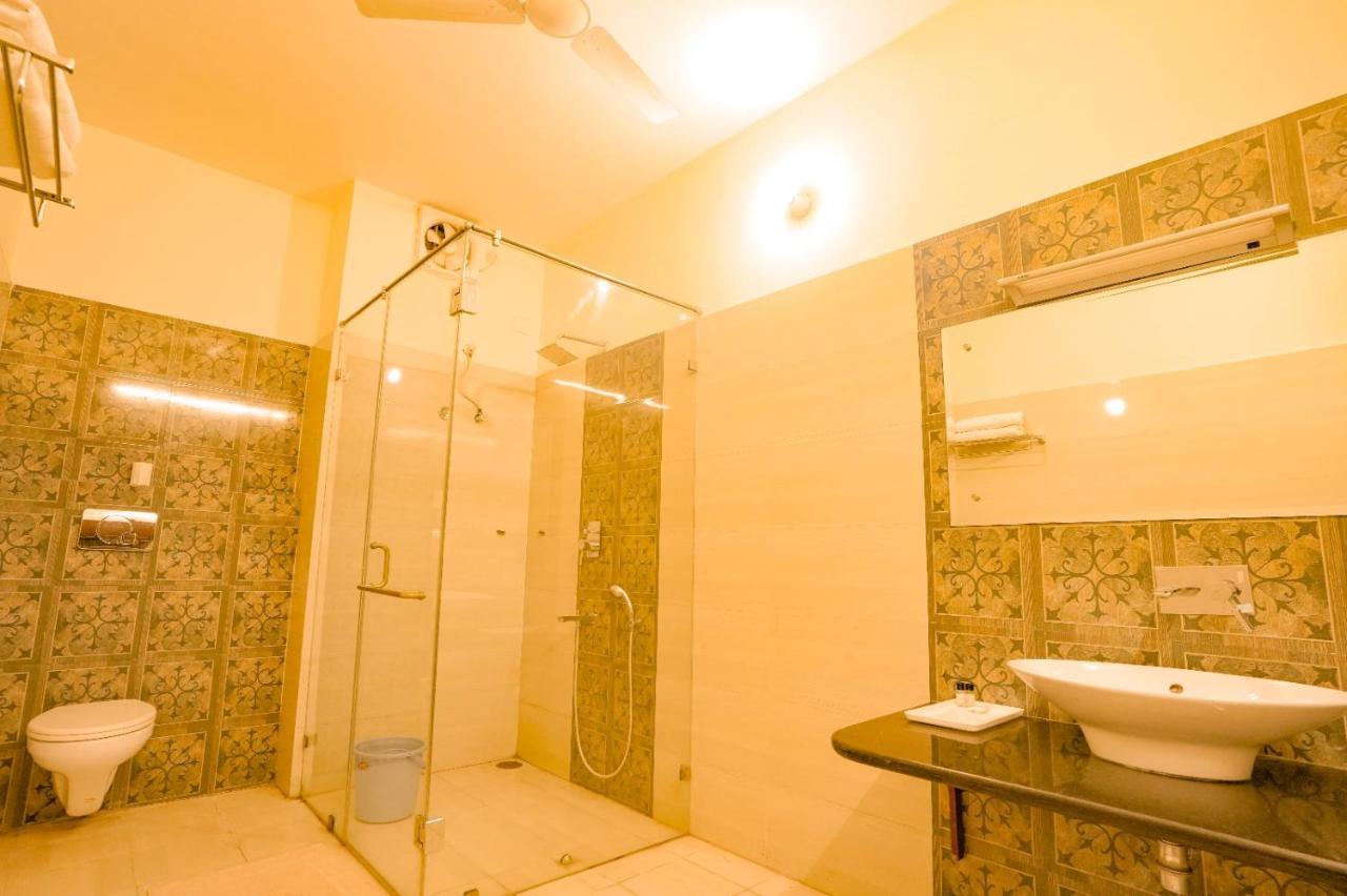 Royal Ocean Resort Джайпур Екстериор снимка