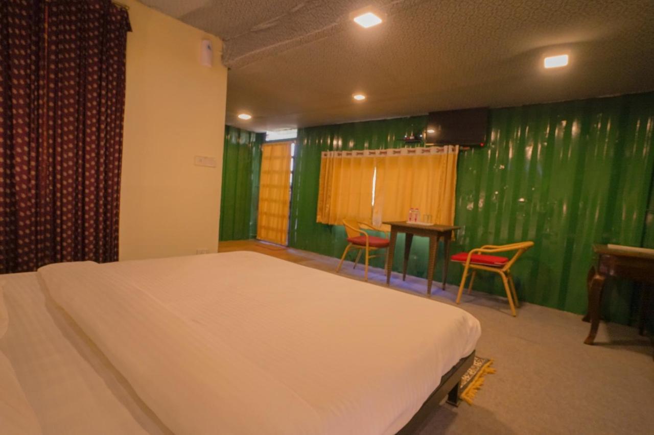 Royal Ocean Resort Джайпур Екстериор снимка